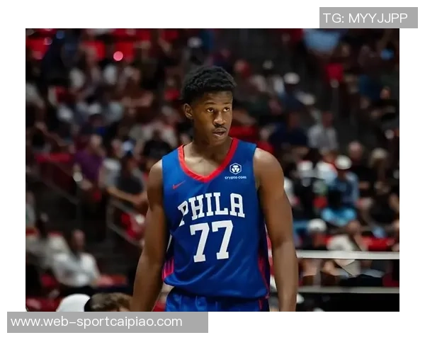 埃奇库姆首秀表现惊艳砍下34分与名宿齐名赢得队友认可